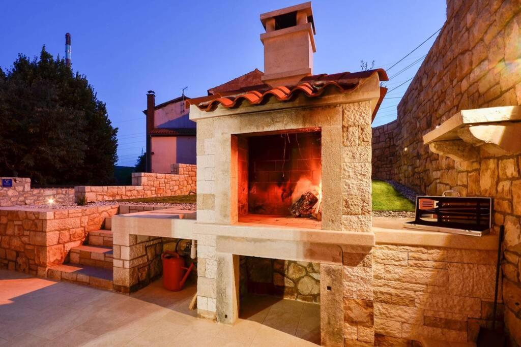 Lovely Istrian House - Segon Plomin Dış mekan fotoğraf